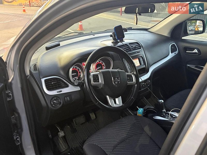 Позашляховик / Кросовер Dodge Journey 2018 в Києві