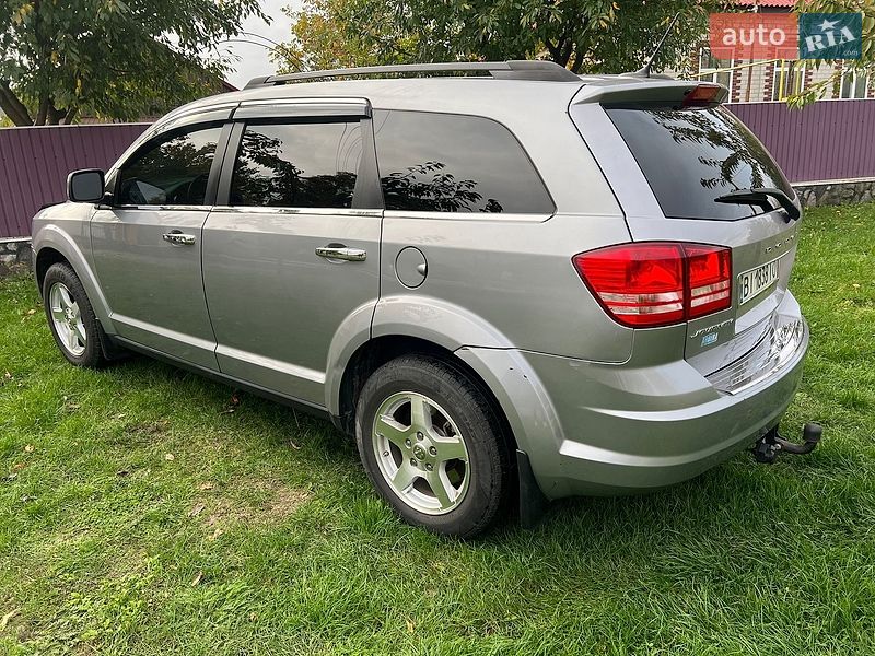 Внедорожник / Кроссовер Dodge Journey 2017 в Пирятине