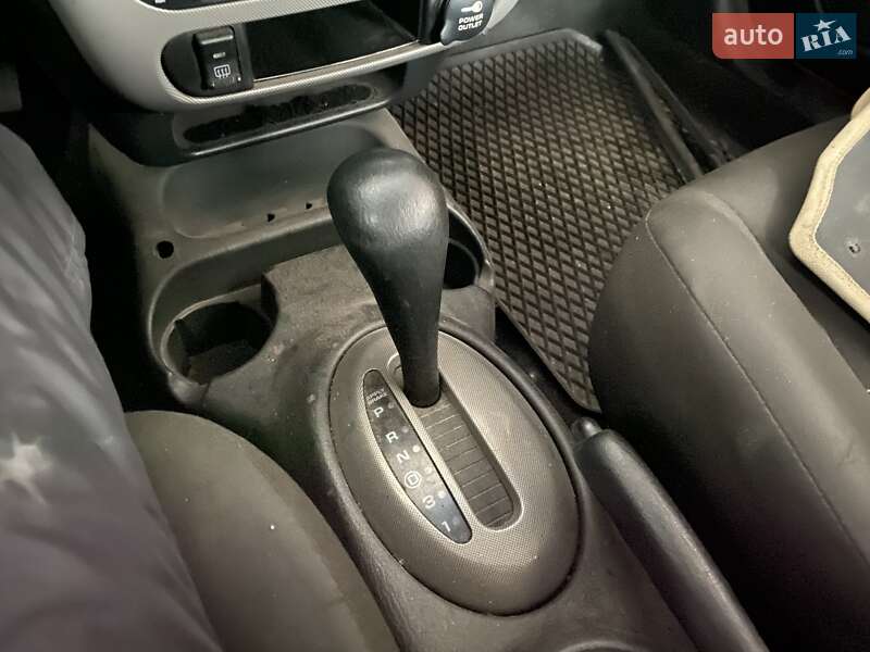 Седан Dodge Neon 2005 в Киеве