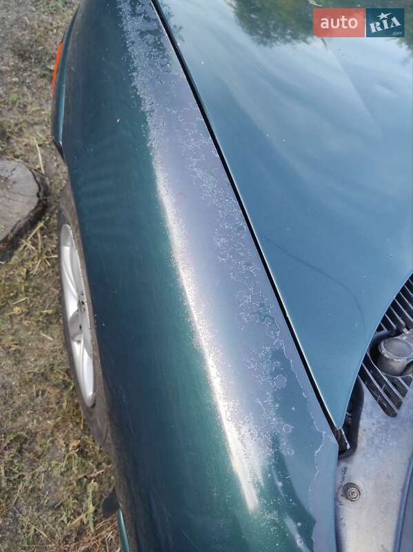 Седан Dodge Neon 1995 в Чернобае