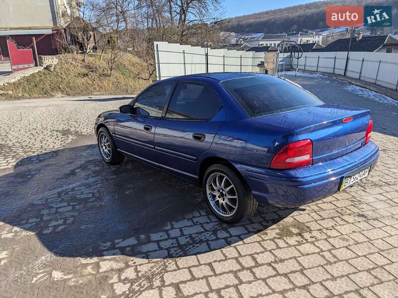 Седан Dodge Neon 1995 в Бучачі