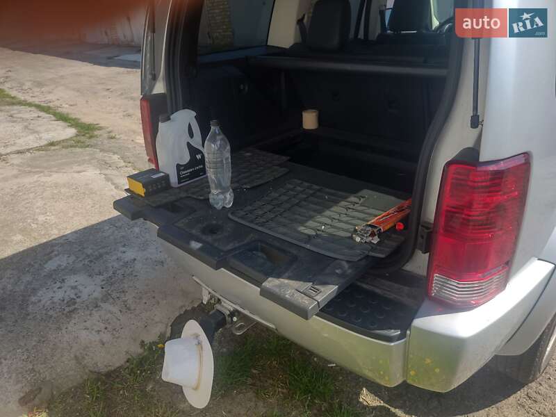 Внедорожник / Кроссовер Dodge Nitro 2007 в Киеве