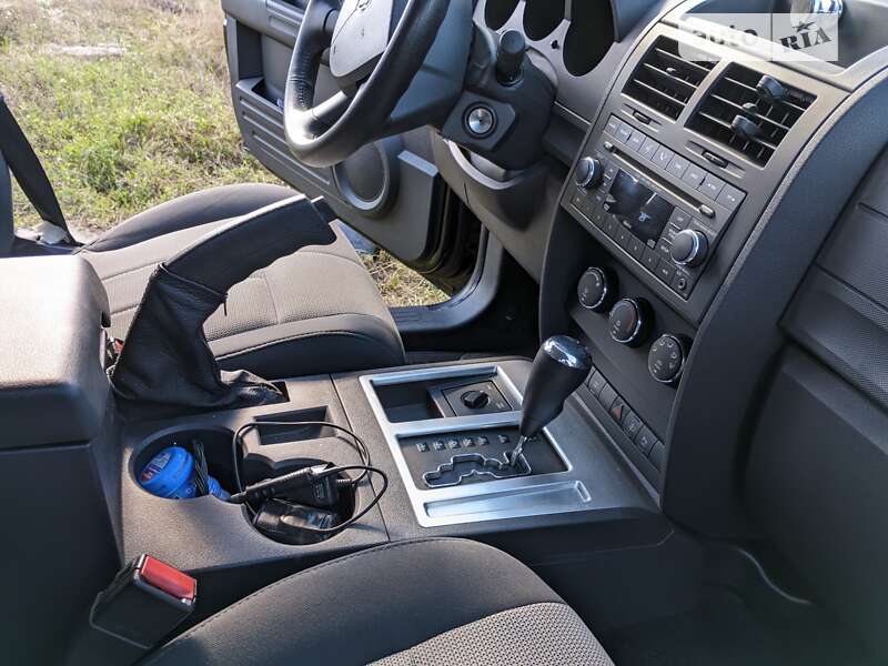 Внедорожник / Кроссовер Dodge Nitro 2007 в Одессе
