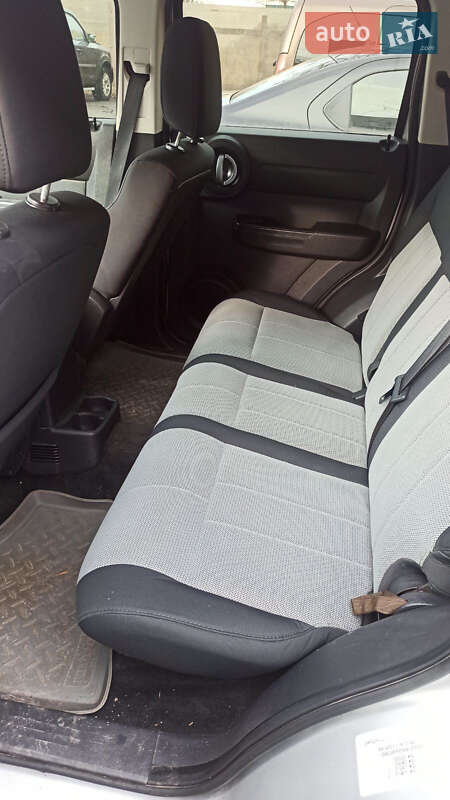 Внедорожник / Кроссовер Dodge Nitro 2007 в Звягеле фото 14 Внедорожник / Кроссовер Dodge Nitro 2007 в Звягеле