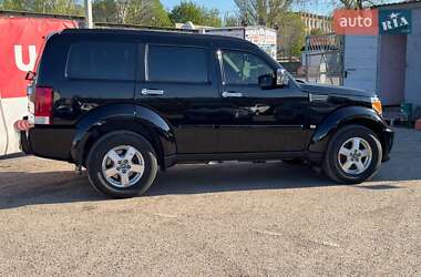 Внедорожник / Кроссовер Dodge Nitro 2007 в 
