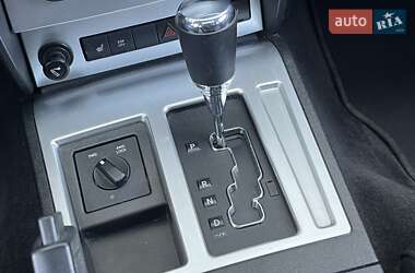 Позашляховик / Кросовер Dodge Nitro 2008 в 