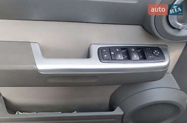 Внедорожник / Кроссовер Dodge Nitro 2007 в 