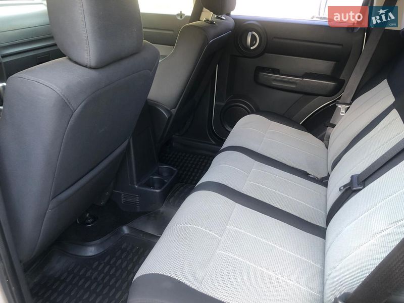 Внедорожник / Кроссовер Dodge Nitro 2007 в Львове