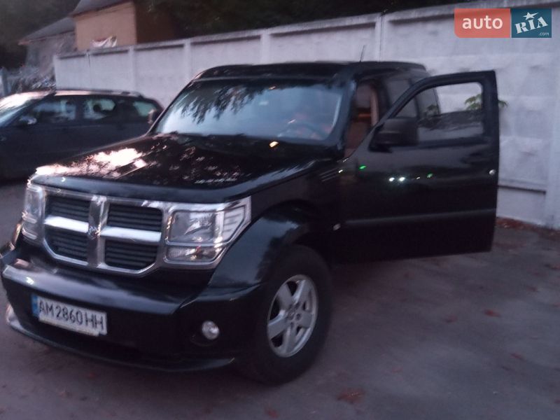 Позашляховик / Кросовер Dodge Nitro 2008 в Житомирі фото 15 Позашляховик / Кросовер Dodge Nitro 2008 в Житомирі