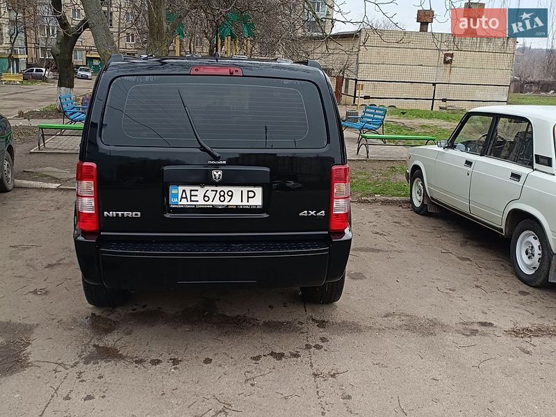 Позашляховик / Кросовер Dodge Nitro 2007 в Кривому Розі фото 21 Позашляховик / Кросовер Dodge Nitro 2007 в Кривому Розі