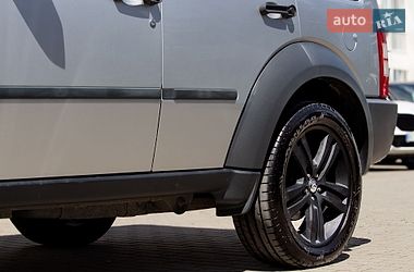Внедорожник / Кроссовер Dodge Nitro 2007 в Львове