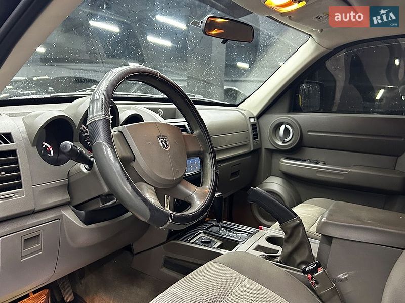 Позашляховик / Кросовер Dodge Nitro 2007 в Чернівцях фото 12 Позашляховик / Кросовер Dodge Nitro 2007 в Чернівцях