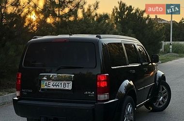 Внедорожник / Кроссовер Dodge Nitro 2008 в Днепре