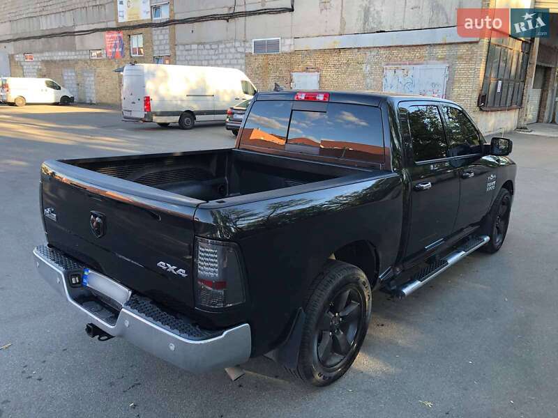 Пикап Dodge RAM 1500 2016 в Николаеве