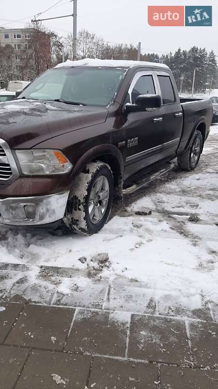 Dodge RAM 1500 2014