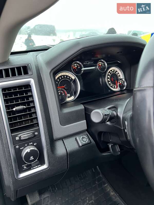 Пикап Dodge RAM 1500 2016 в Полтаве