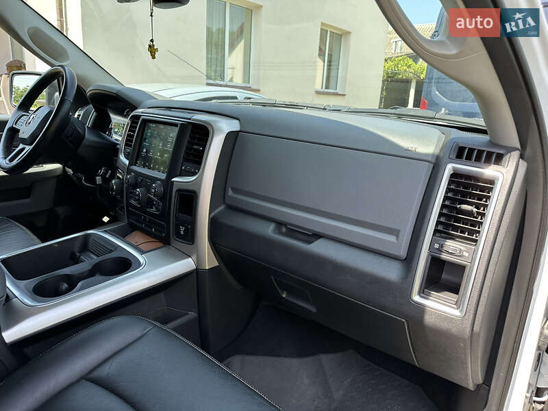 Пикап Dodge RAM 1500 2018 в Каменец-Подольском фото 14 Пикап Dodge RAM 1500 2018 в Каменец-Подольском