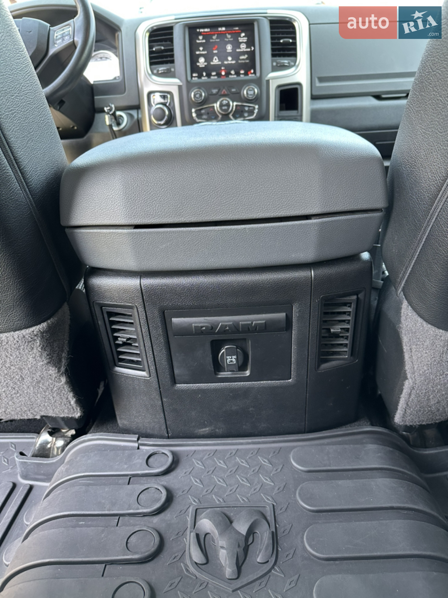 2018 Dodge RAM - мініатюра 19