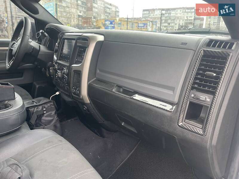 Пикап Dodge RAM 1500 2020 в Сумах