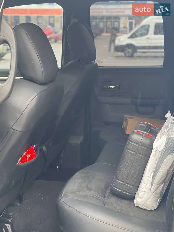 Пикап Dodge RAM 1500 2020 в Сумах