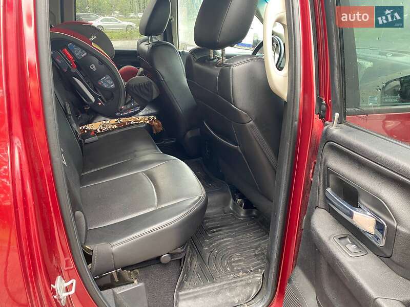 Пикап Dodge RAM 1500 2013 в Киеве