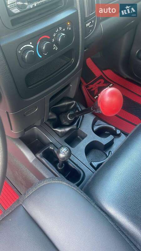 Пікап Dodge RAM 1500 2004 в Києві