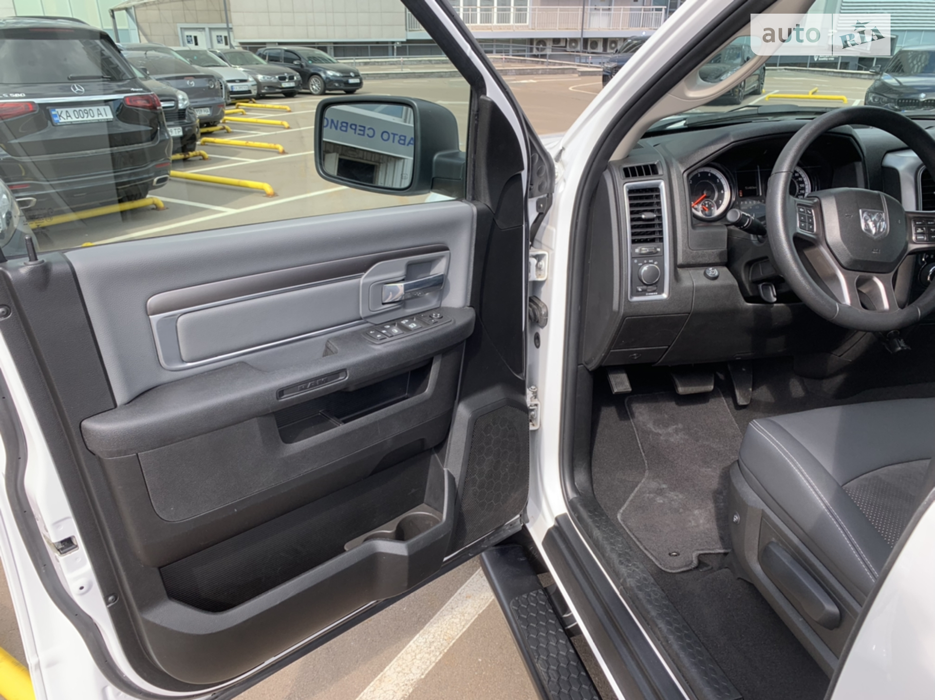 2021 Dodge RAM - мініатюра 18