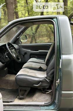 Пикап Dodge RAM 1500 2000 в 