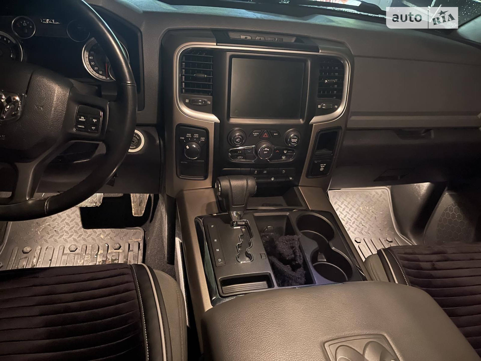 2013 Dodge RAM - мініатюра 17