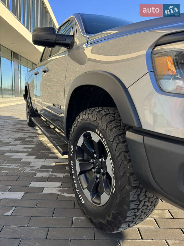 Пікап Dodge RAM 1500 2019 в Ужгороді