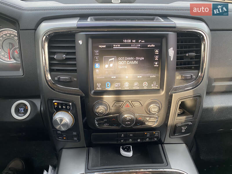 Пикап Dodge RAM 1500 2015 в Житомире