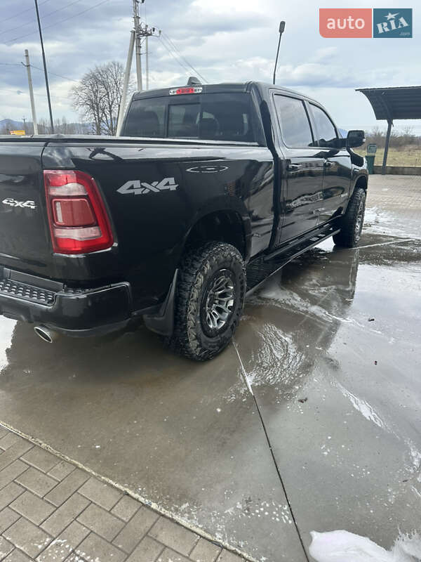 Пикап Dodge RAM 1500 2018 в Тячеве