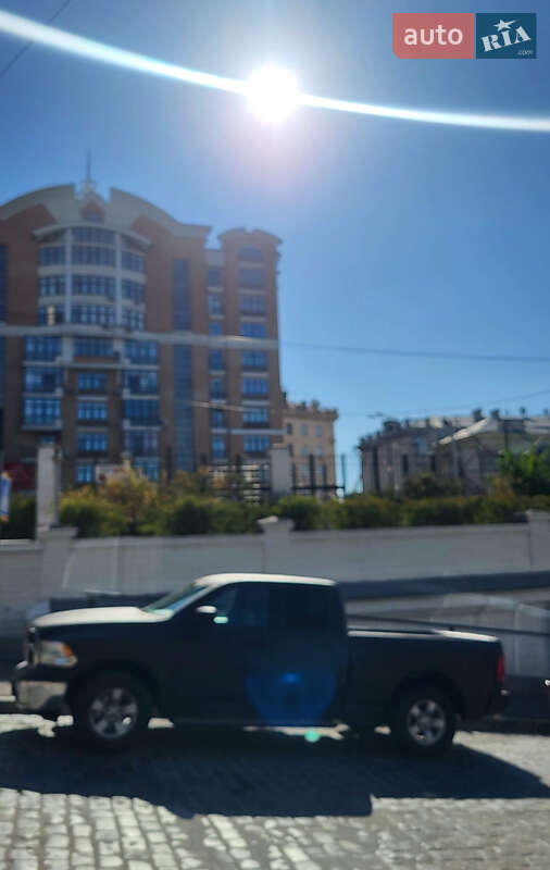 Пикап Dodge RAM 1500 2015 в Киеве