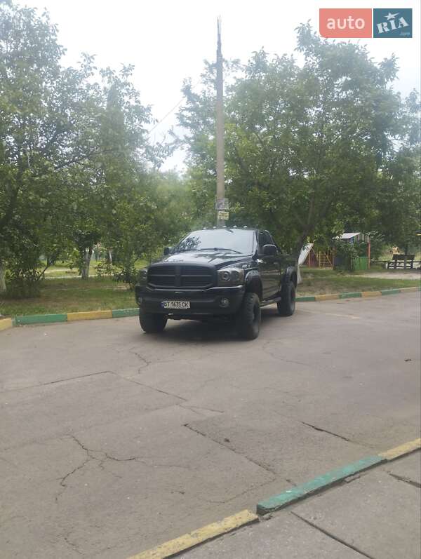 Dodge RAM 1500 2006