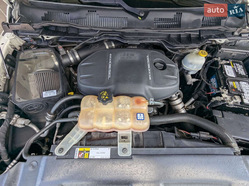 Пикап Dodge RAM 1500 2016 в Каменец-Подольском