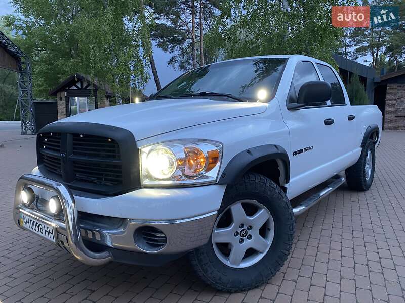 Dodge RAM 1500 2007