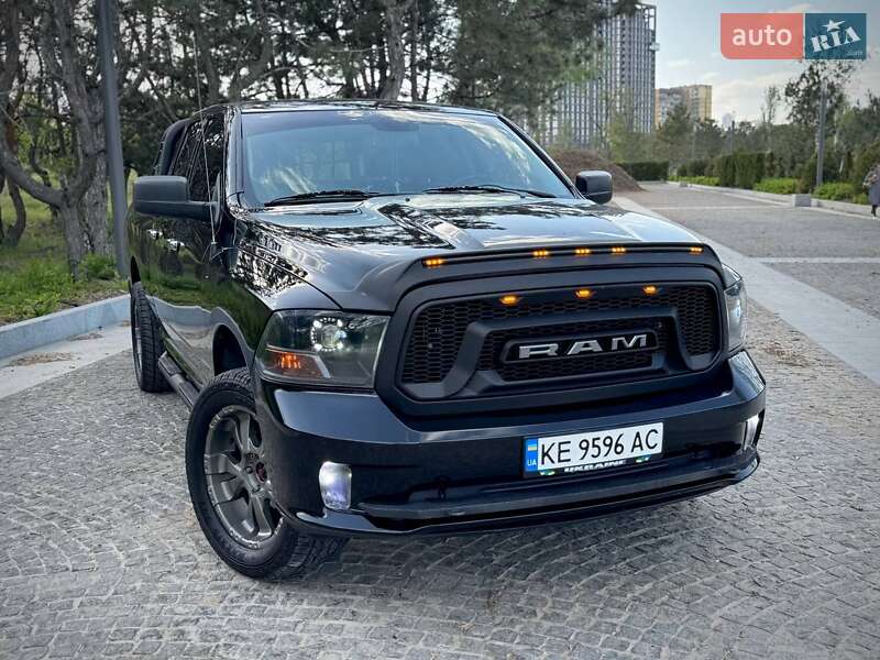 Пікап Dodge RAM 1500 2014 в Дніпрі