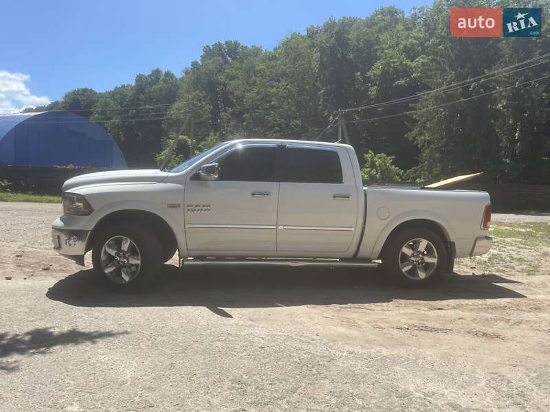 Пикап Dodge RAM 1500 2015 в Черкассах