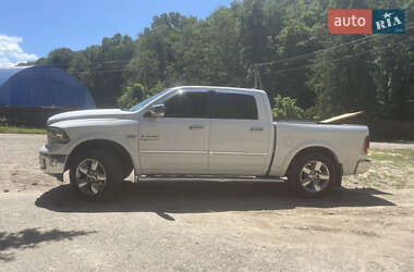 Пикап Dodge RAM 1500 2015 в 