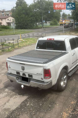 Пикап Dodge RAM 1500 2015 в 