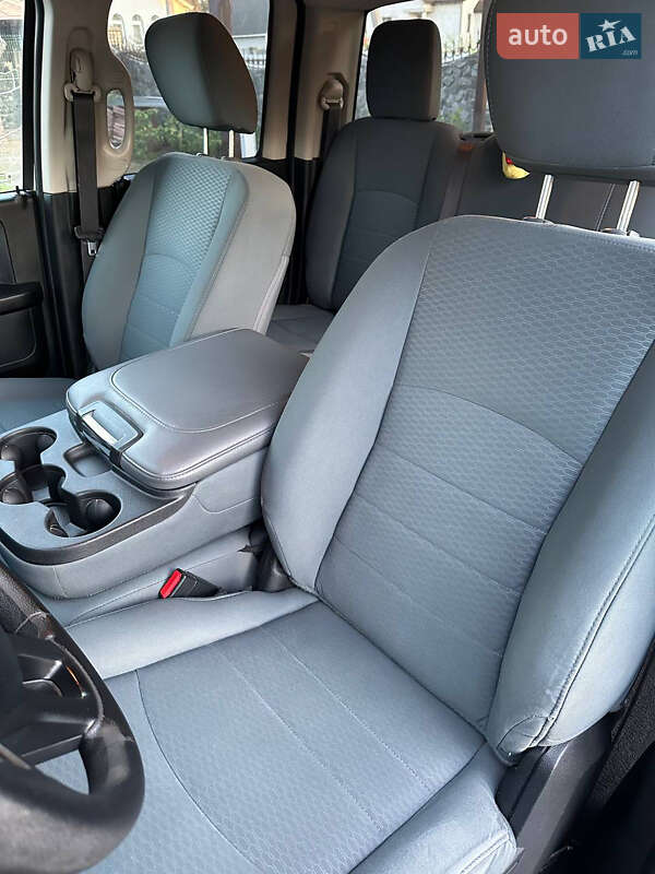 Пикап Dodge RAM 1500 2017 в Киеве