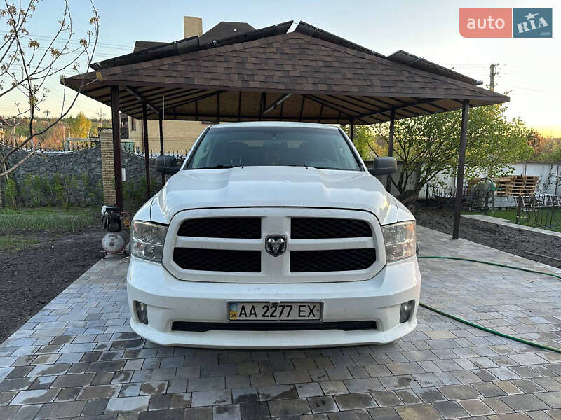 Dodge RAM 1500 2017
