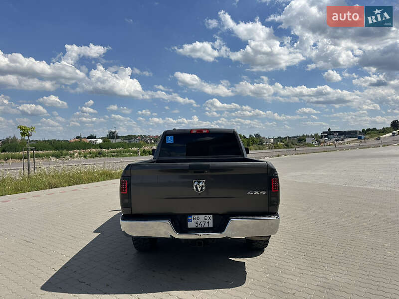 Пикап Dodge RAM 1500 2015 в Львове