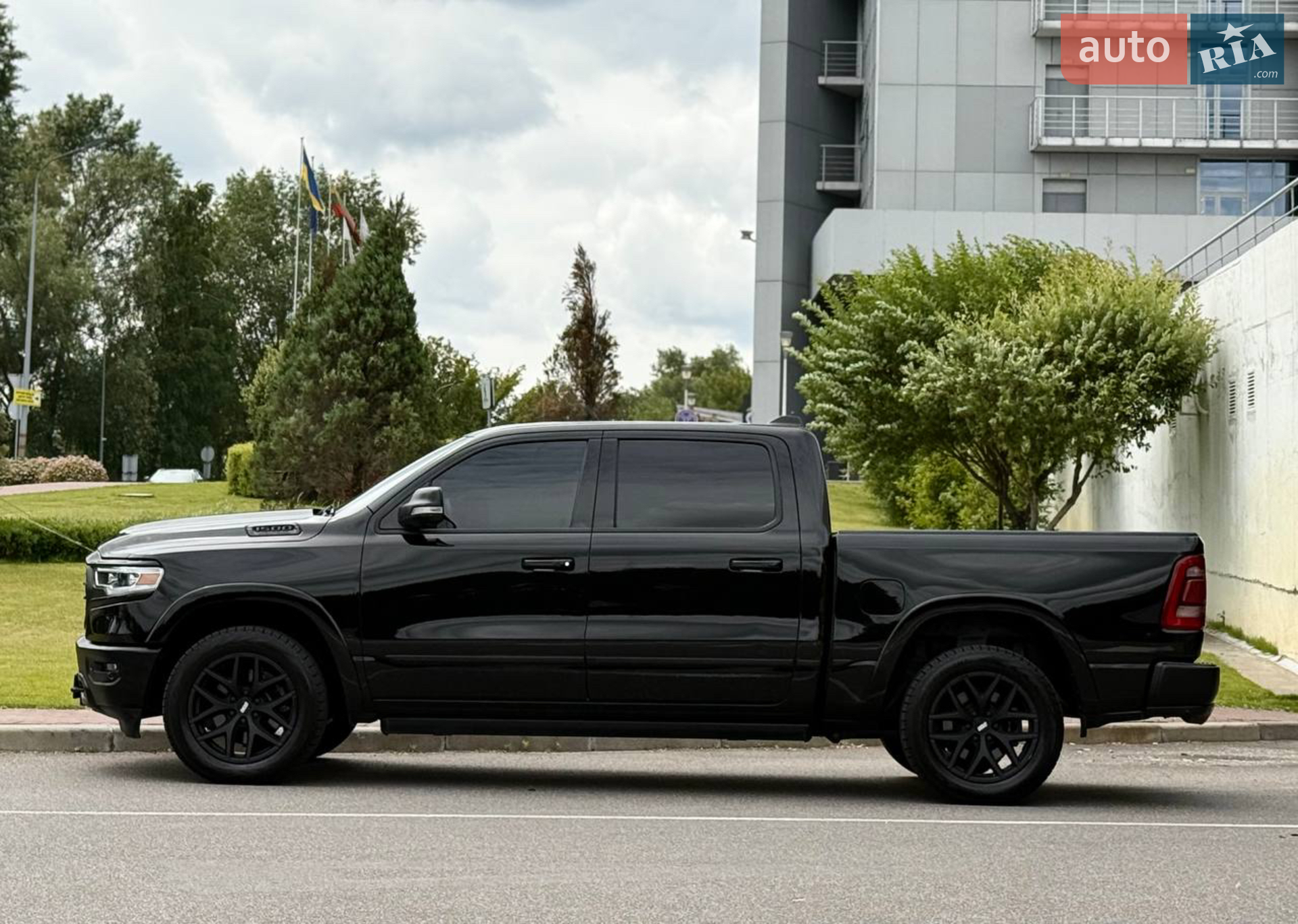 2019 Dodge RAM - мініатюра 6