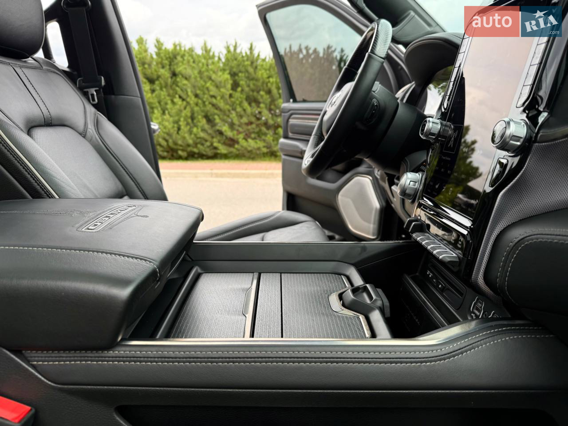 2019 Dodge RAM - мініатюра 39