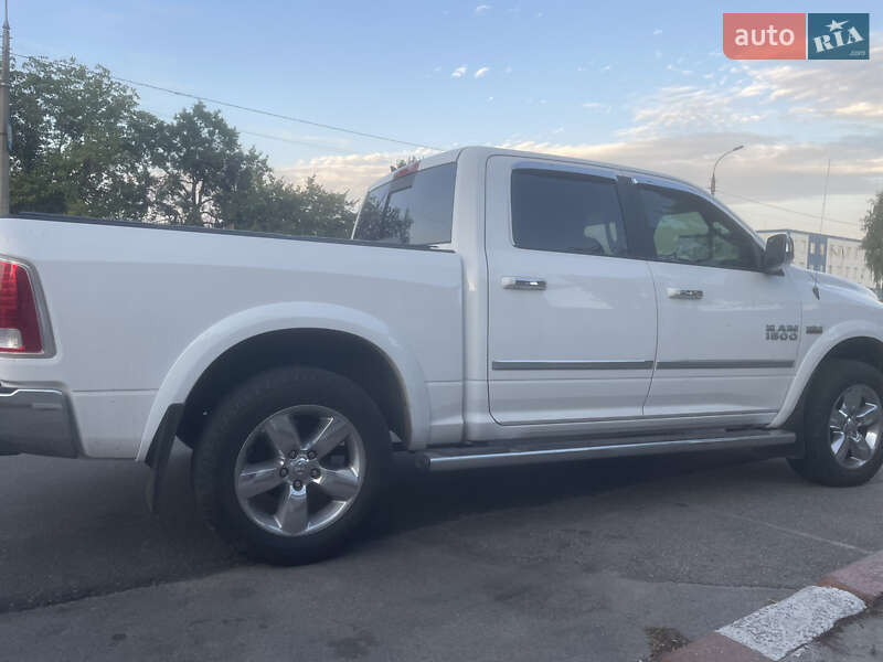 Пикап Dodge RAM 1500 2015 в Черкассах