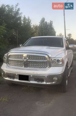 Пикап Dodge RAM 1500 2015 в 