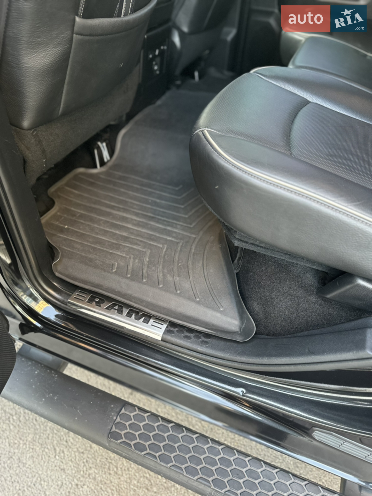 2015 Dodge RAM - мініатюра 13