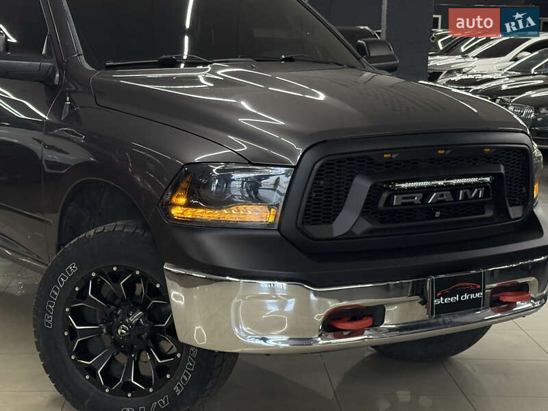 Пикап Dodge RAM 1500 2014 в Николаеве