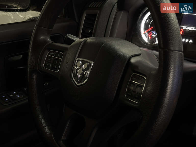 Пикап Dodge RAM 1500 2014 в Николаеве
